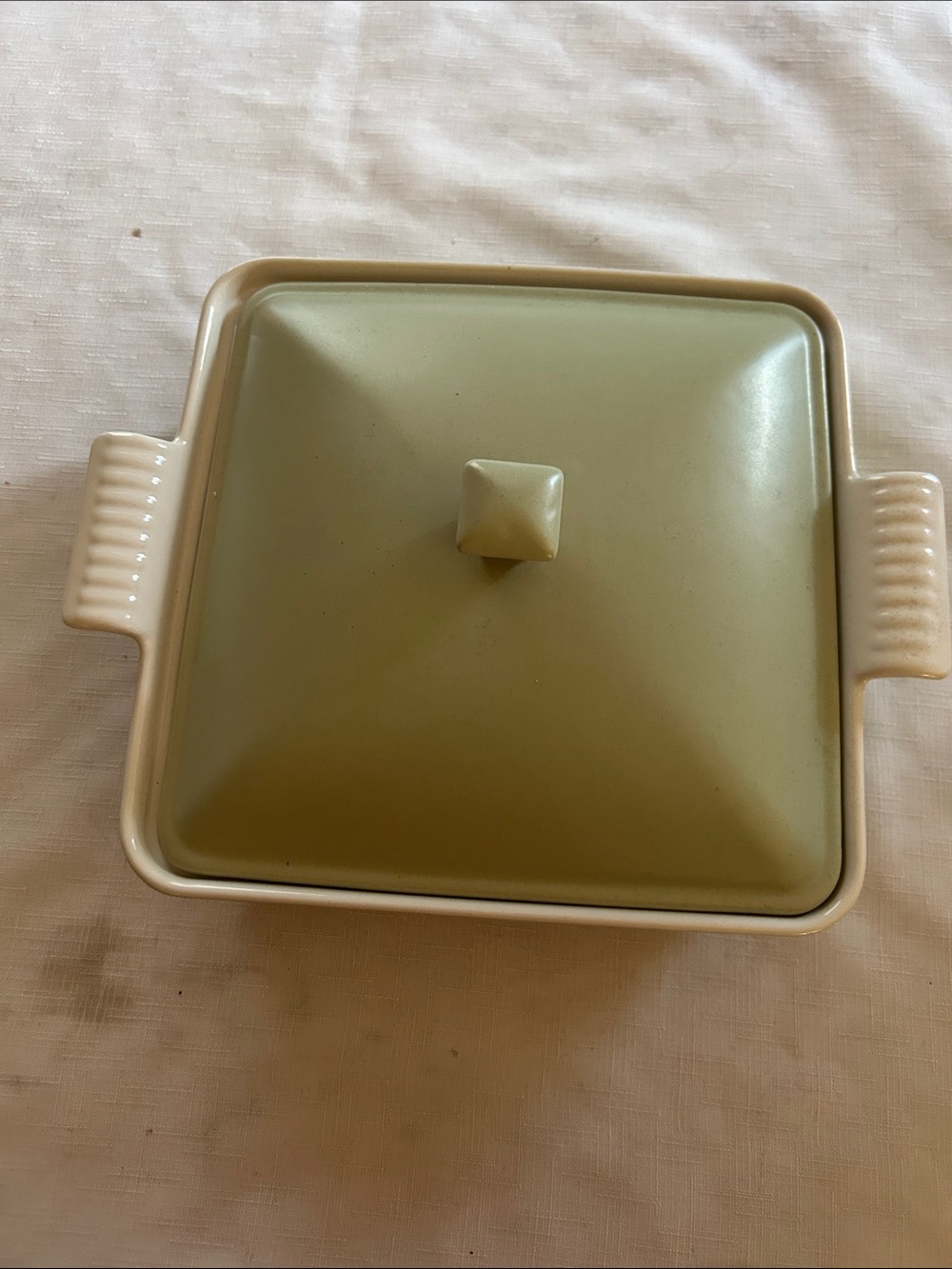 Ceramic Covered Casserole Dish in Olive Green